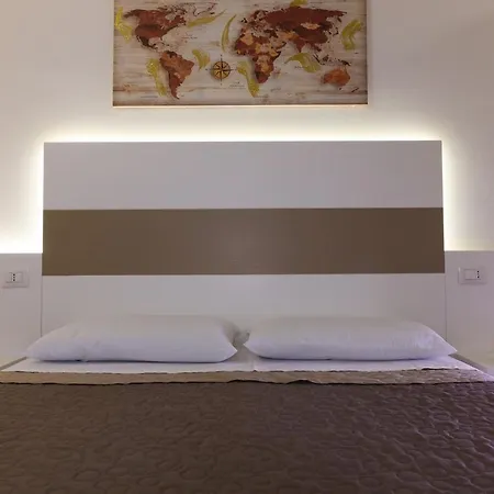 Afrodite Accomodation-rooms With Service 4*