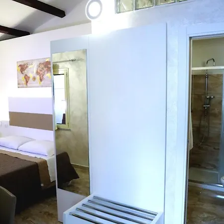 Afrodite Accomodation-rooms With Service 特罗佩阿