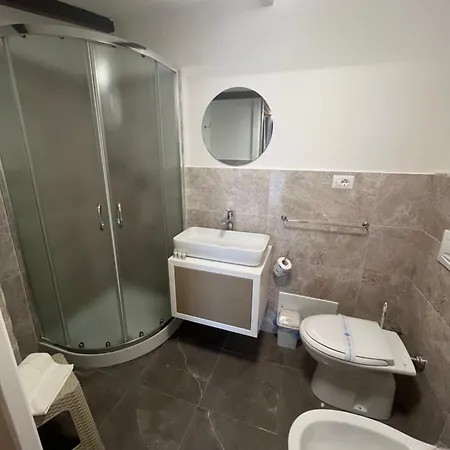 Afrodite Accomodation-rooms With Service Bed & Breakfast 4*