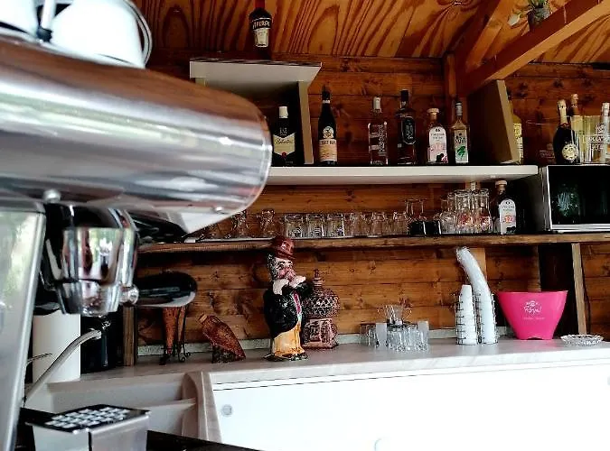 Afrodite Accomodation-rooms With Service