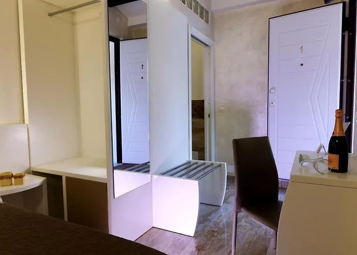 Afrodite Accomodation-rooms With Service 4*