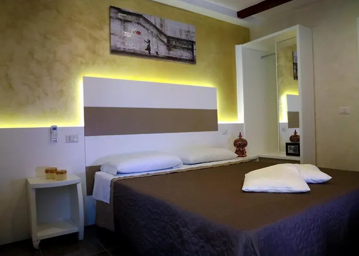 Afrodite Accomodation-rooms With Service