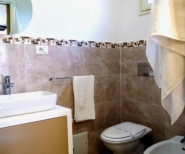 Afrodite Accomodation-rooms With Service 4* 特罗佩阿