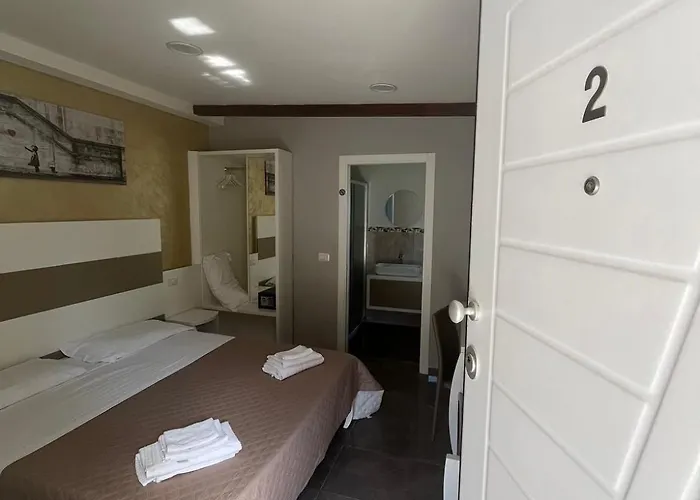 住宿加早餐酒店 Afrodite Accomodation-rooms With Service 特罗佩阿