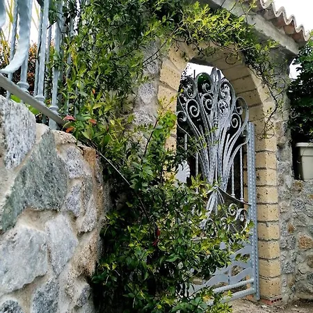 Afrodite Bed & Breakfast