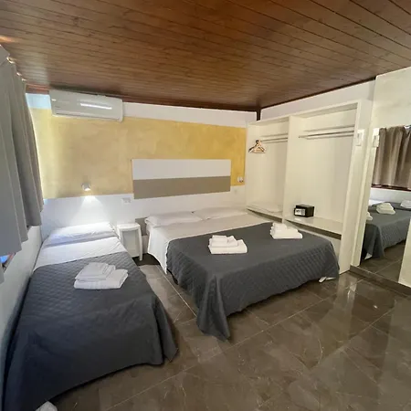 Afrodite Accomodation-rooms With Service