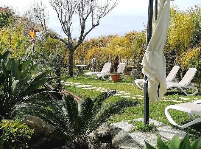 Afrodite Accomodation-rooms With Service 4* Tropea