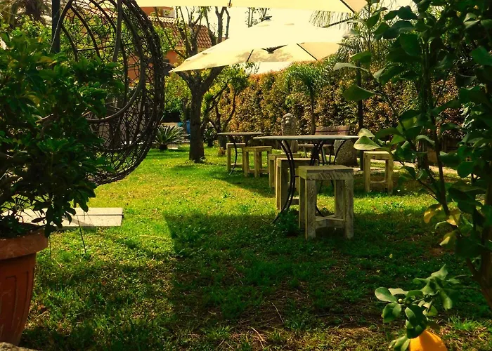 Afrodite Accomodation-rooms With Service 4*